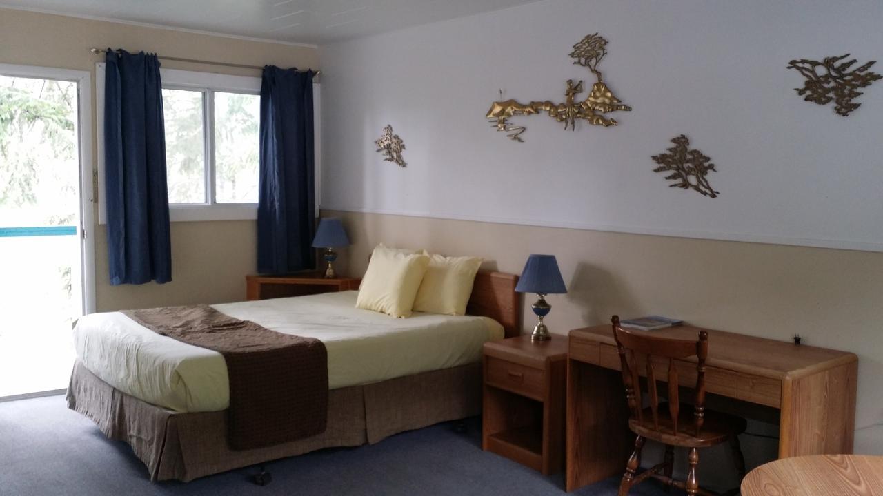 Appletree Inn Рейдиум-Хот-Спрингс Экстерьер фото
